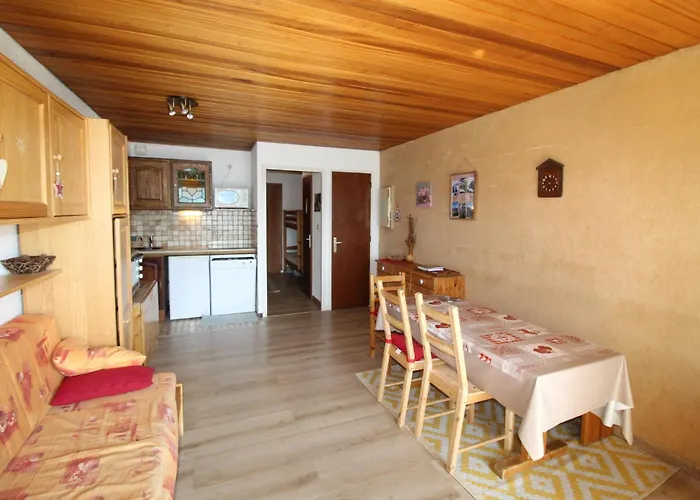Au Petit Huez アパート